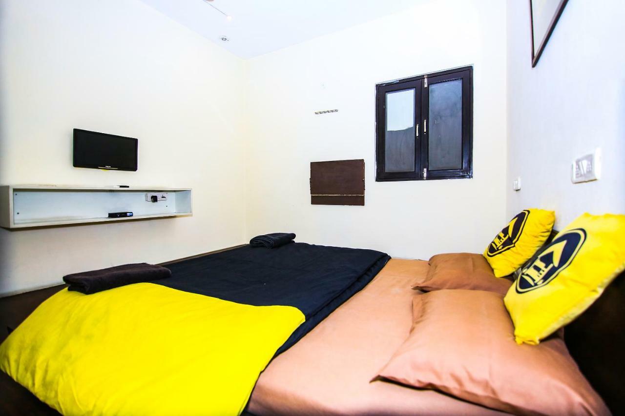 Backpackers Park Hostel New Delhi Exterior foto